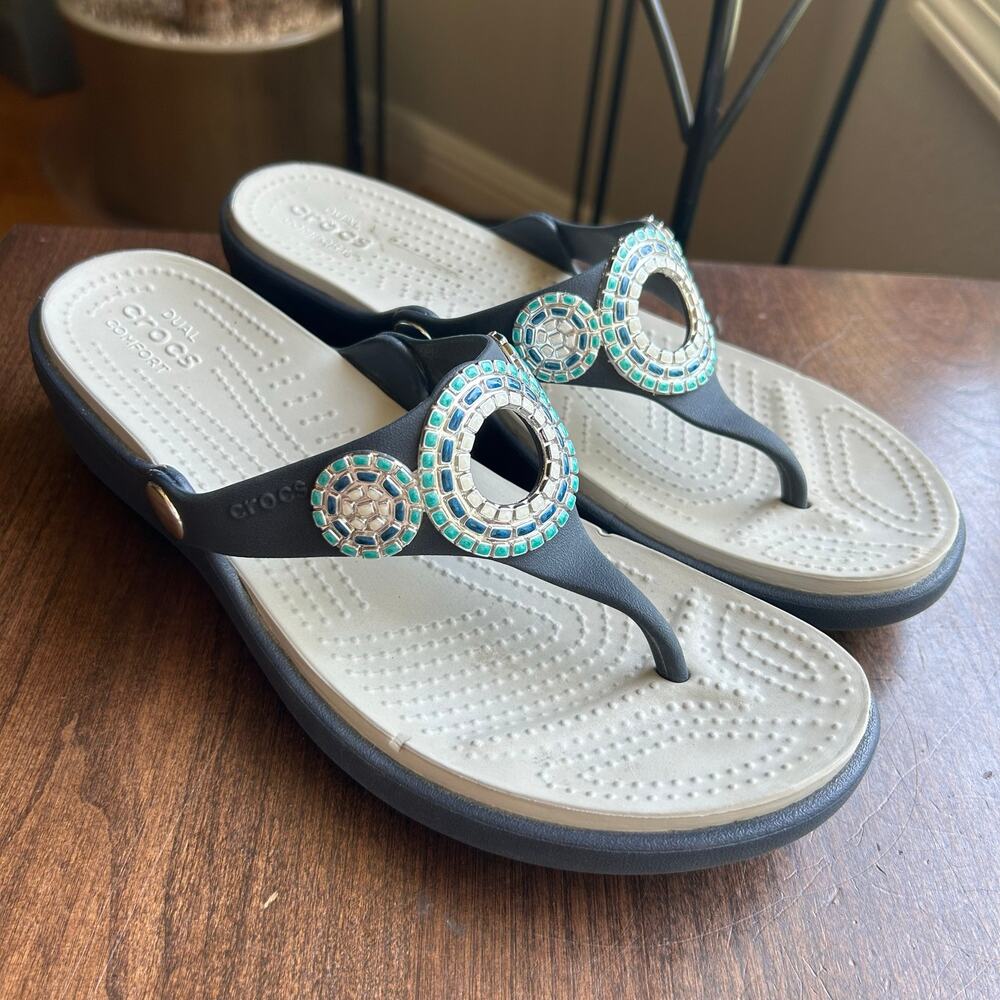 Crocs Sanrah Diamante Wedge Flip Sandals Size 8 NAVY Embellished